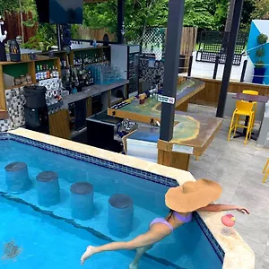 Aqua Marina Club Hotel
